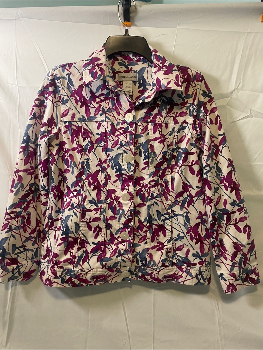 Drapers & Damons Sophisticate Floral Print Jacket - White with Purple & Navy
